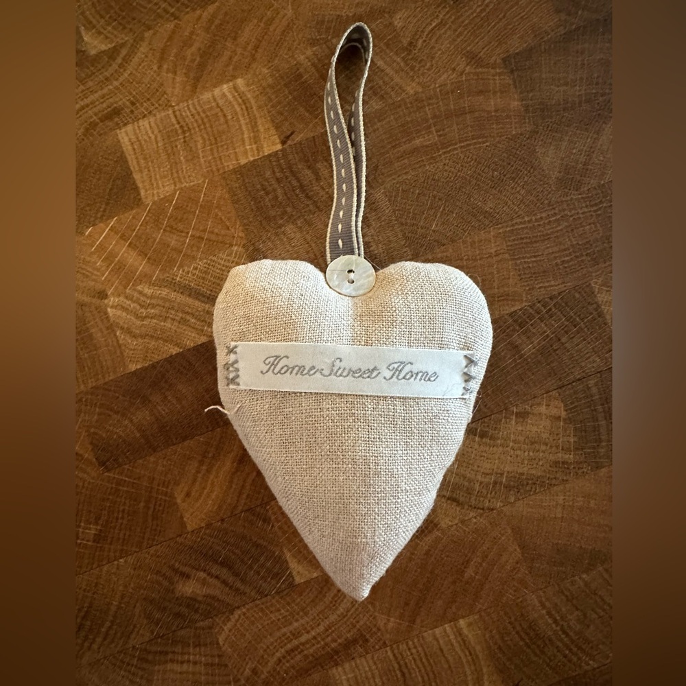 Home sweet home door hanger